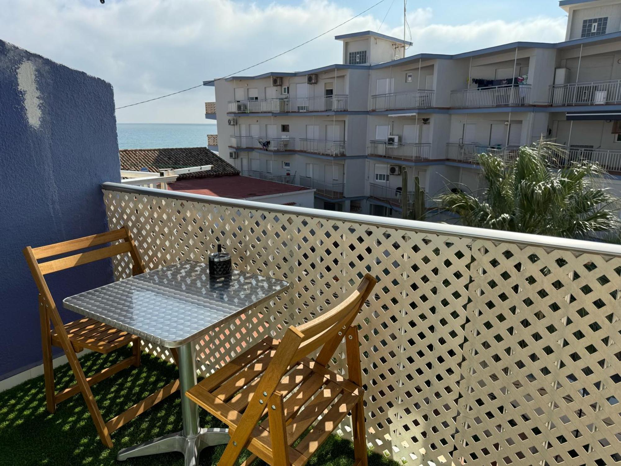 Apartment Mar De Luna Locdenia *